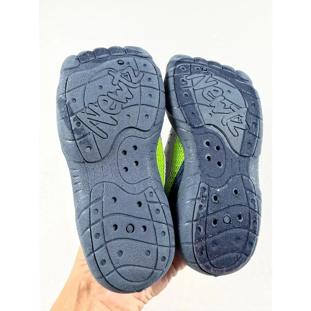 Newtz Five Finger Water Shoes Barefoot Green Navy Size 13 / 1 toddler